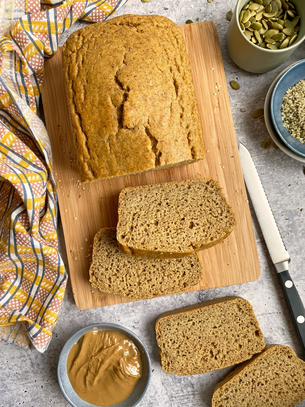 Tigrinių riešutų miltų duona (Paleo, be glitimo, be pieno produktų)