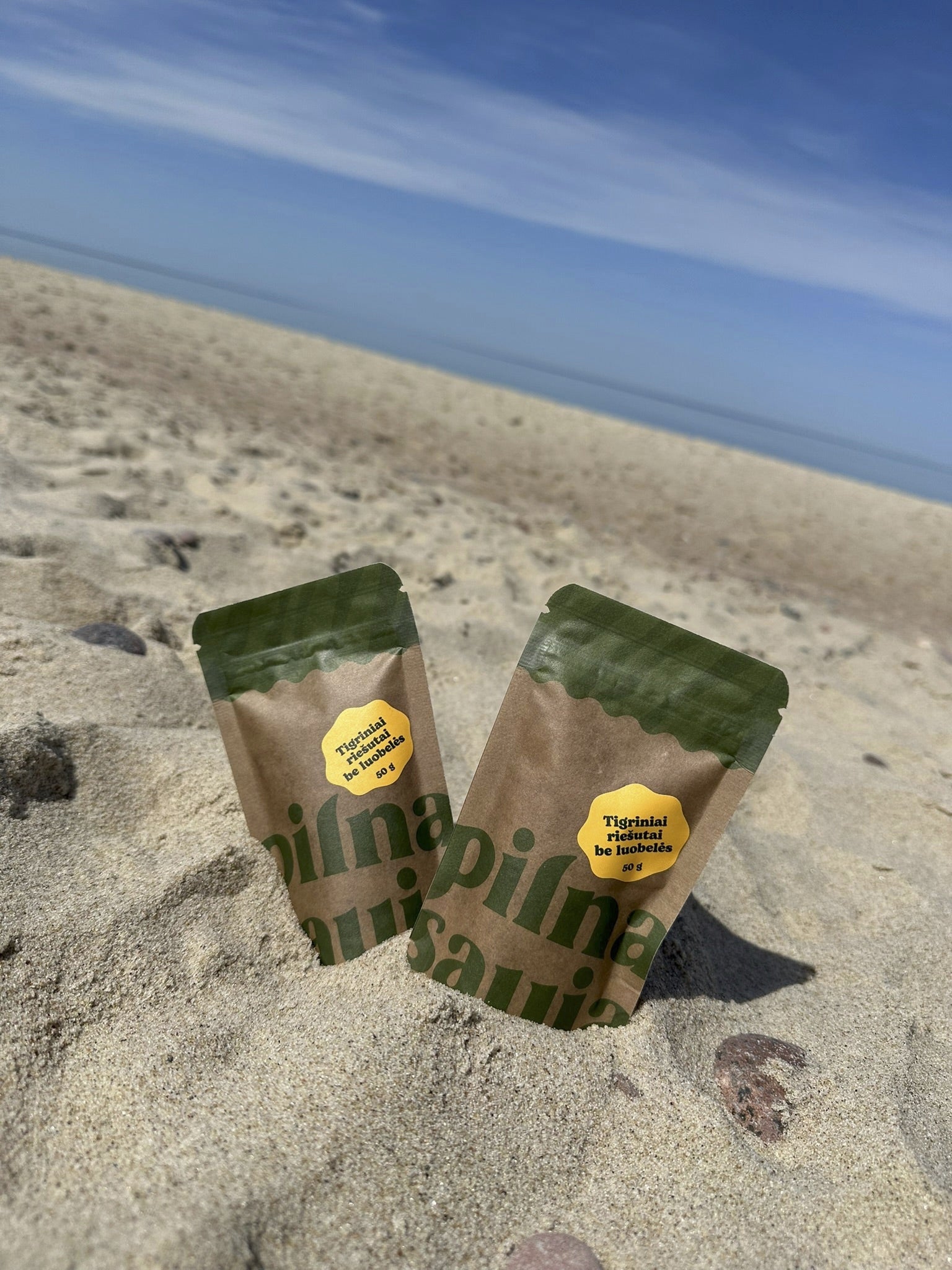 Tigriniai riešutai be luobelės